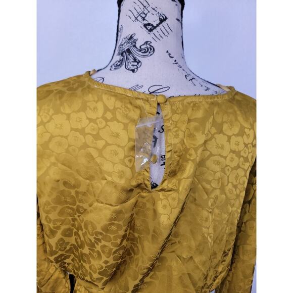 NWOT Flying Tomato Maxi Dress SZ Small Long Sleeves Self Belt Pleated Mustard - Picture 9 of 13